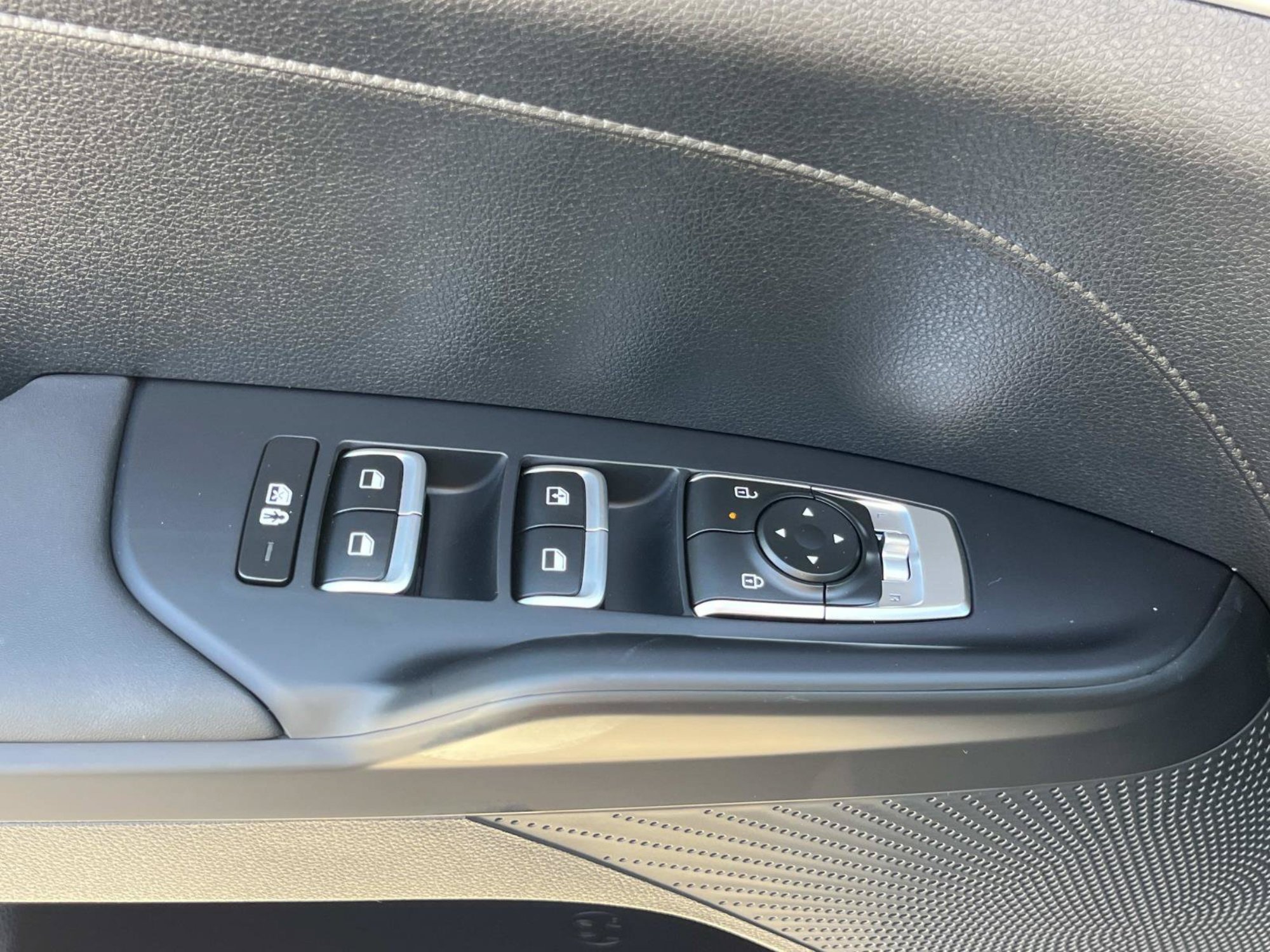 New 2026 Kia K5 LXS FWD image 18