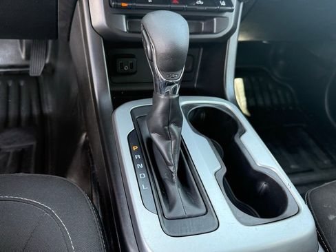 Used 2022 Chevrolet Colorado LT w/ Fleet Safety Package image 30