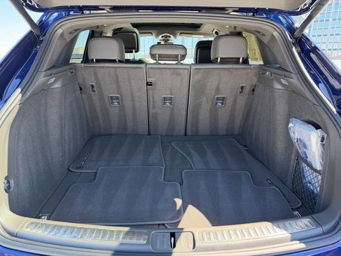 Certified 2025 Porsche Macan image 21