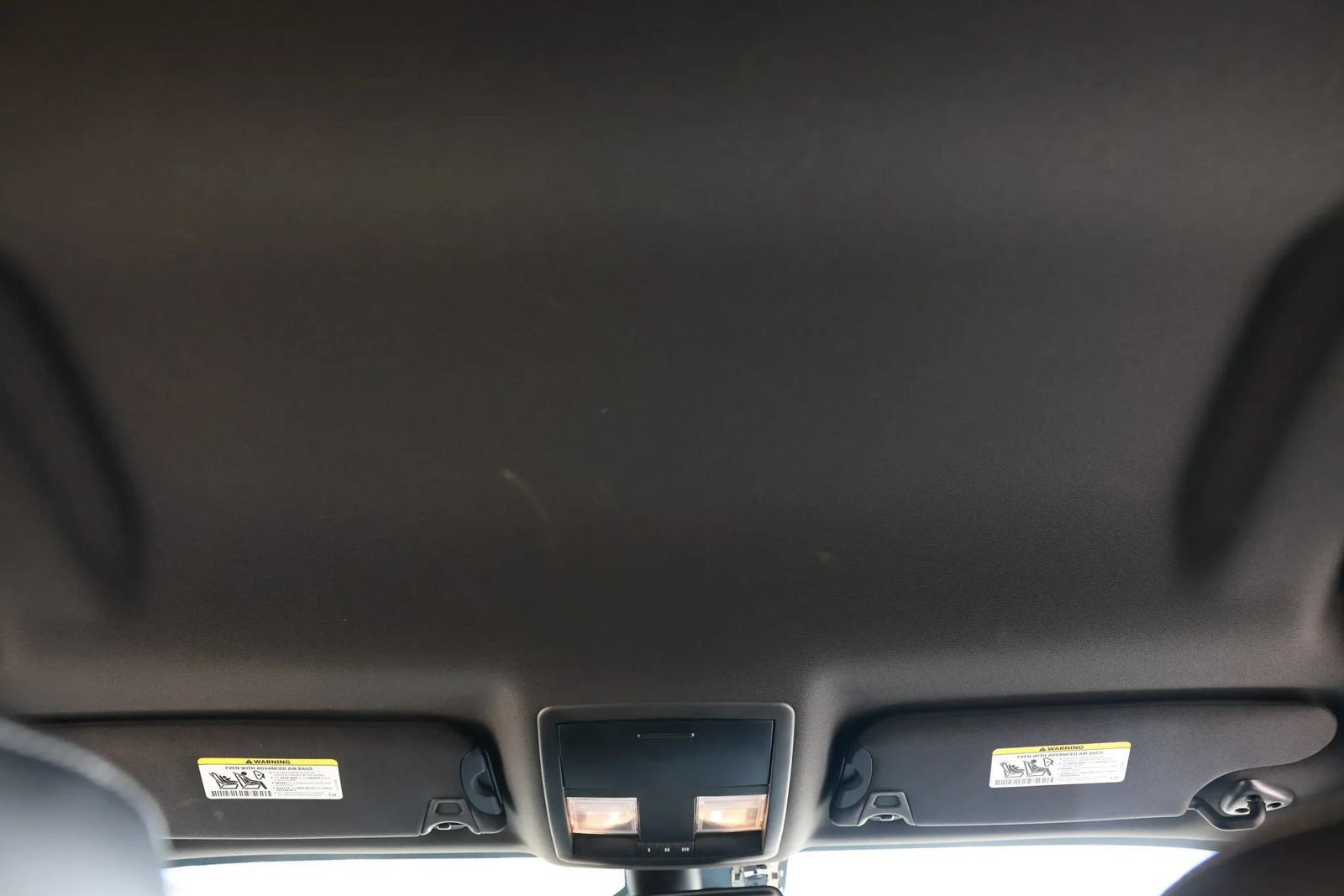 Used 2015 Dodge Challenger SRT Hellcat RWD image 14