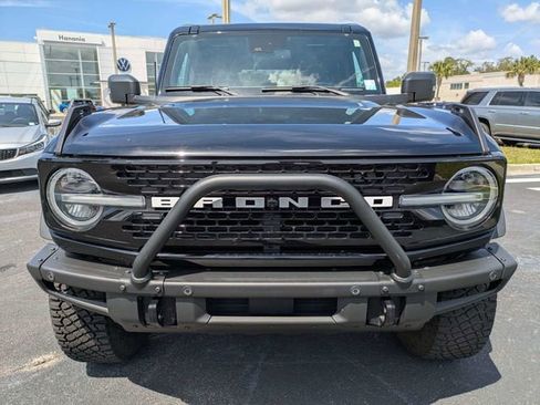 Used 2022 Ford Bronco Wildtrak image 8