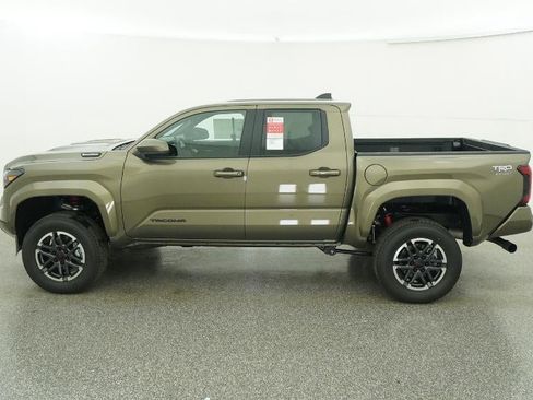 New 2026 Toyota Tacoma TRD Sport image 30