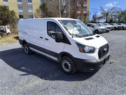 New 2025 Ford Transit 250 Low Roof image 15