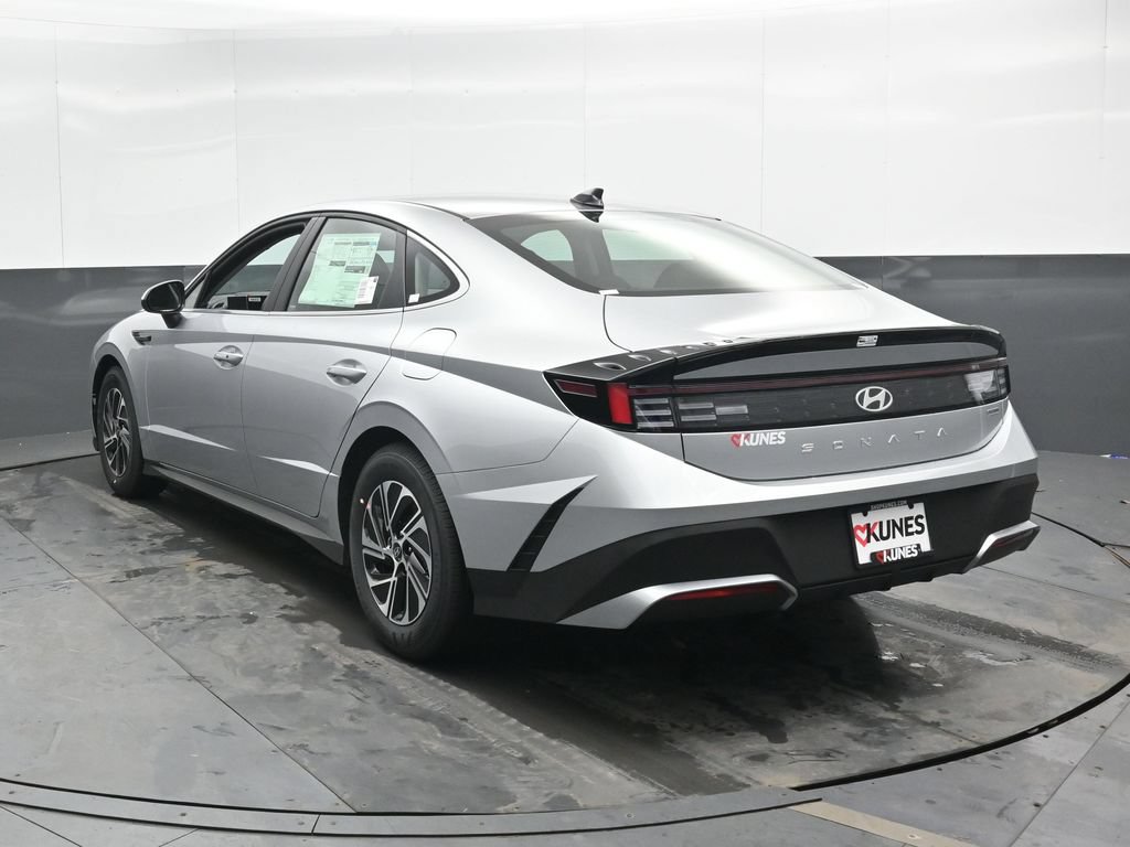 New 2026 Hyundai Sonata Blue FWD image 10