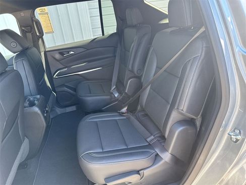 New 2026 Chevrolet Traverse LT image 29