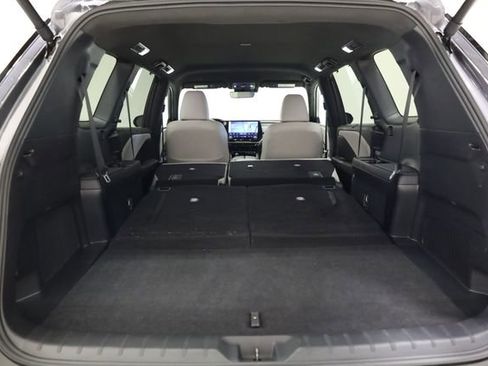 Used 2024 Lexus TX 350 AWD w/ Cold Weather Package image 34