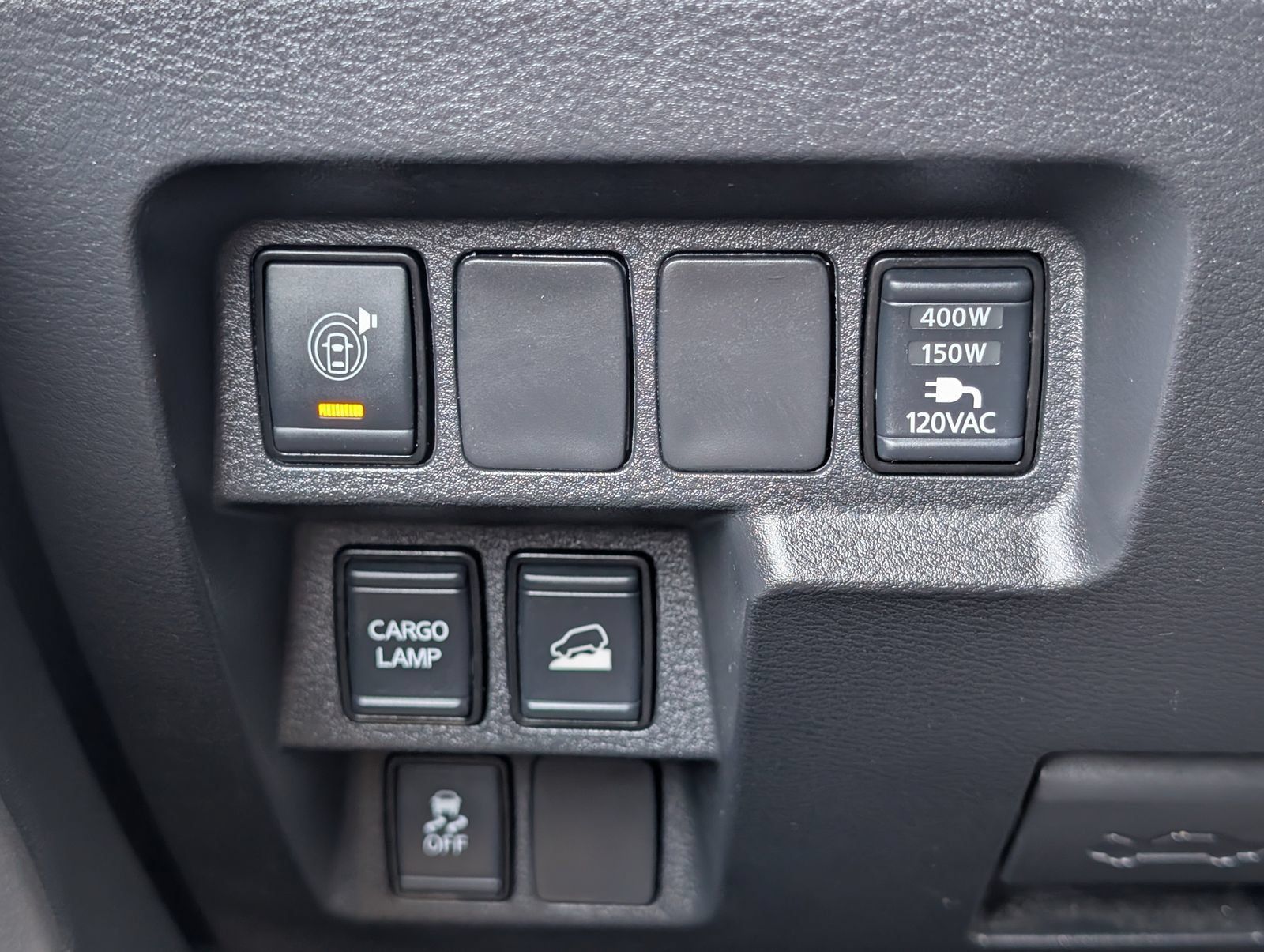 Used 2024 Nissan Frontier SL w/ Technology Package AWD/4WD image 25