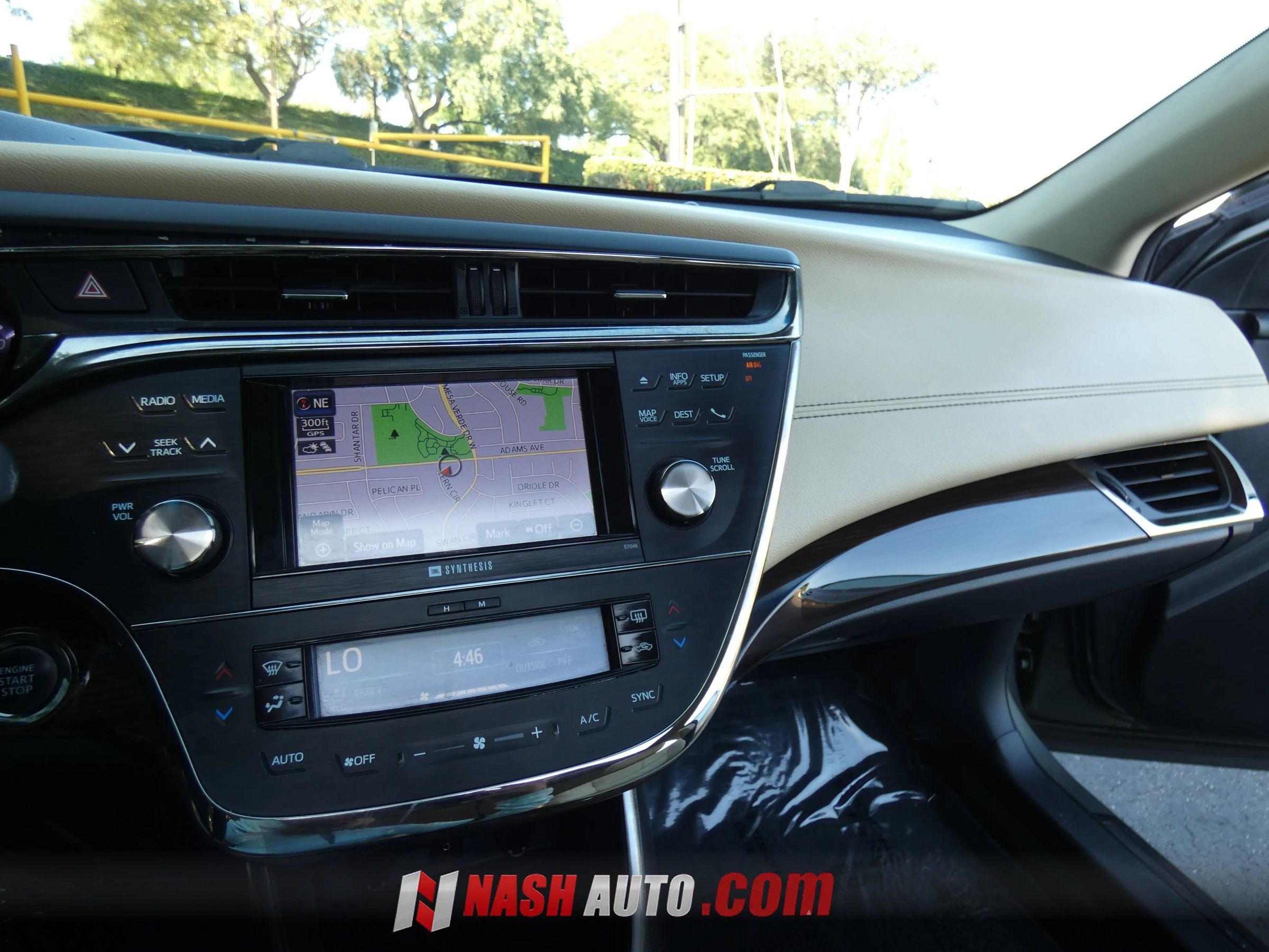 Used 2013 Toyota Avalon Limited FWD image 51