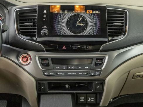 Used 2019 Honda Pilot EX-L image 7