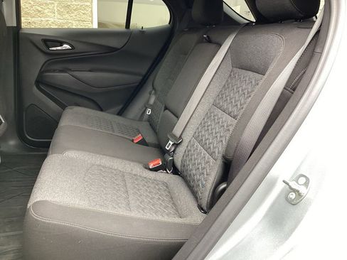 Used 2024 Chevrolet Equinox LT w/ LPO, Floor Liner Package FWD image 18