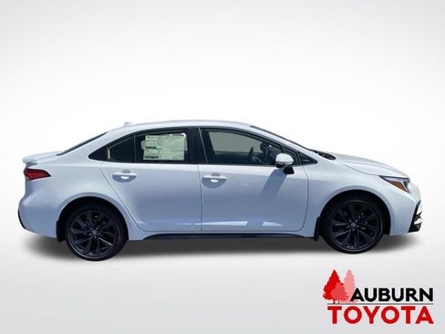 New 2026 Toyota Corolla SE FWD image 8