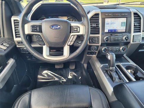 Used 2020 Ford F150 Lariat w/ Equipment Group 502A Luxury AWD/4WD image 15