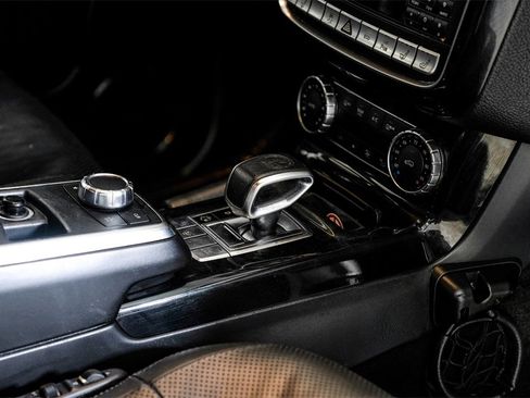 Used 2014 Mercedes-Benz G 63 AMG 4MATIC image 20