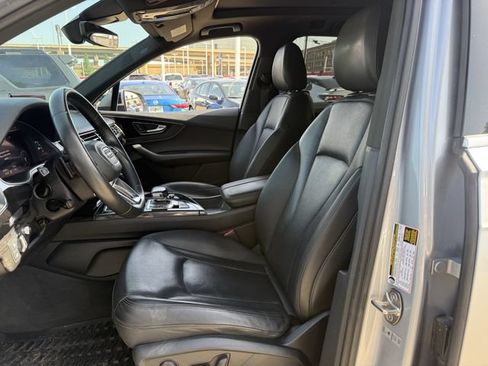 Used 2018 Audi Q7 3.0T Prestige w/ Prestige Package AWD/4WD image 28