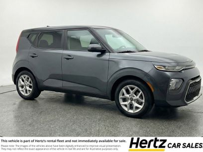 Used 2025 Kia Soul LX w/ LX Technology Package