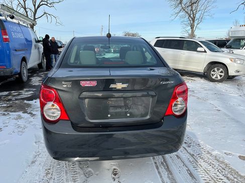 Used 2016 Chevrolet Sonic LS image 6