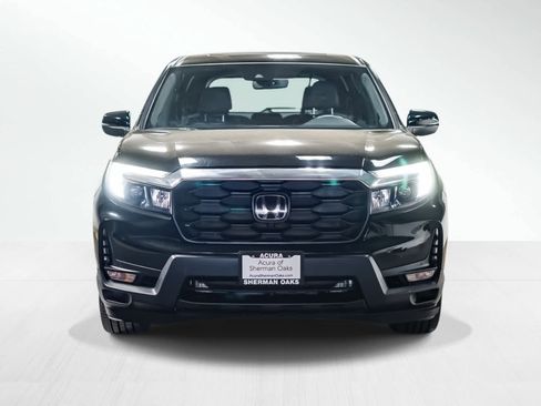 Used 2023 Honda Passport EX-L image 2