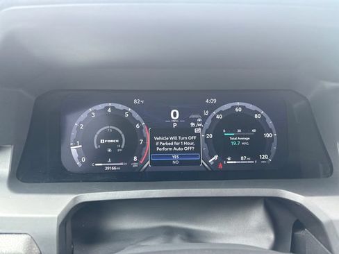 Used 2024 Toyota Tacoma TRD Off-Road AWD/4WD image 15