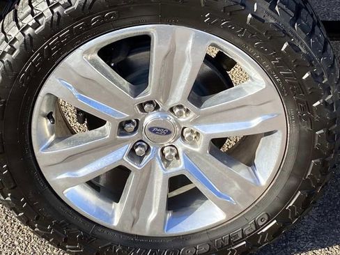 Used 2020 Ford F150 Platinum image 27