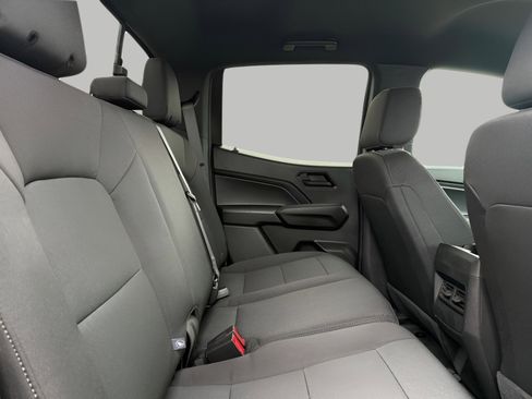 Certified 2024 Chevrolet Colorado W/T w/ Advanced Trailering Package image 8