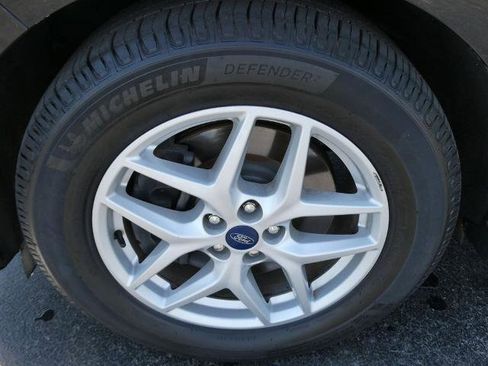 Certified 2021 Ford Edge SEL w/ Convenience Package image 10