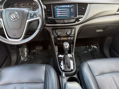 Used 2019 Buick Encore Preferred FWD image 17
