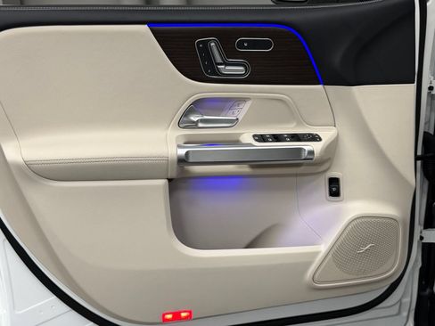 Certified 2026 Mercedes-Benz GLB 250 image 21