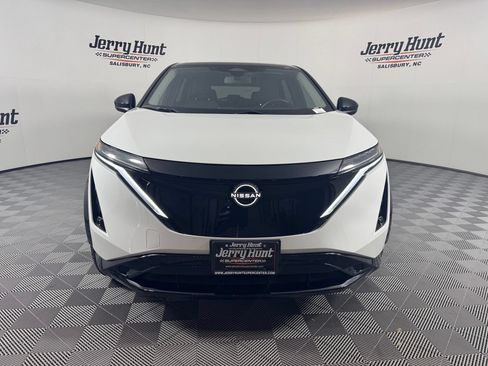 Used 2023 Nissan Ariya FWD image 4