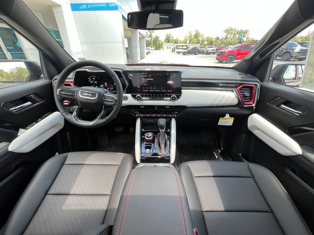 New 2026 GMC Canyon AT4X AWD/4WD image 2