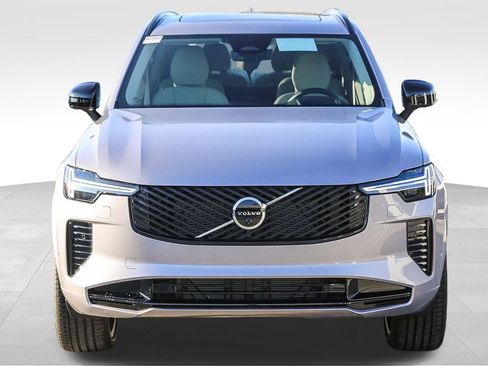 New 2026 Volvo XC90 B6 Ultra w/ Lounge Package AWD/4WD image 2