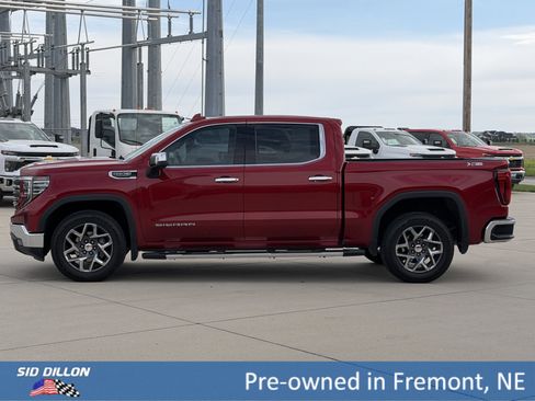 Certified 2023 GMC Sierra 1500 SLT w/ SLT Premium Package AWD/4WD image 7