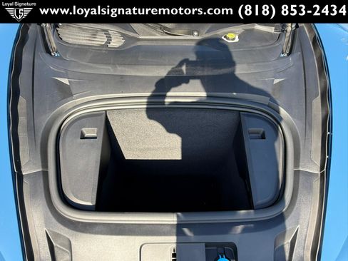 Used 2022 Porsche Taycan RWD image 38