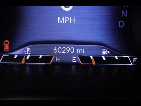 Used 2019 Jeep Cherokee High Altitude image 23