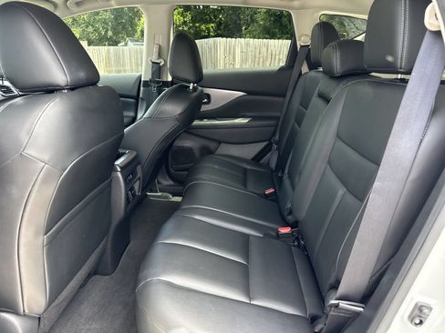Used 2024 Nissan Murano SV w/ SV Midnight Edition Package FWD image 10