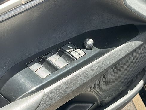 Used 2025 Toyota Camry LE FWD image 12