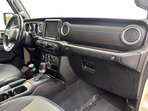 Used 2022 Jeep Wrangler Unlimited Rubicon 4xe AWD/4WD image 53