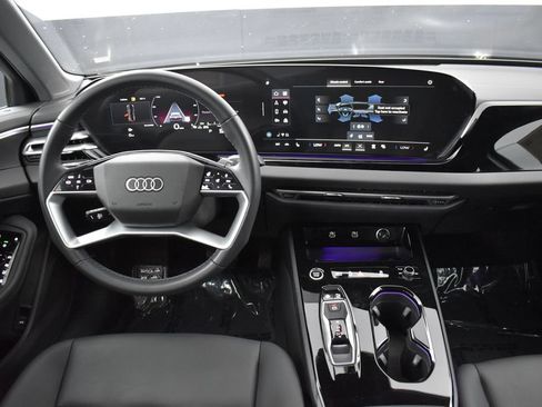 Used 2025 Audi A5 2.0T Premium w/ Convenience Package AWD/4WD image 11