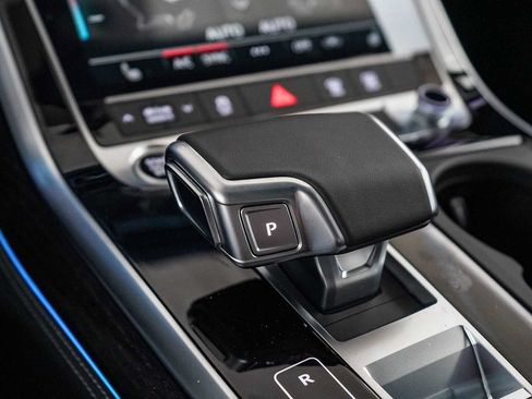 New 2026 Audi Q7 2.0T Premium Plus AWD/4WD image 24
