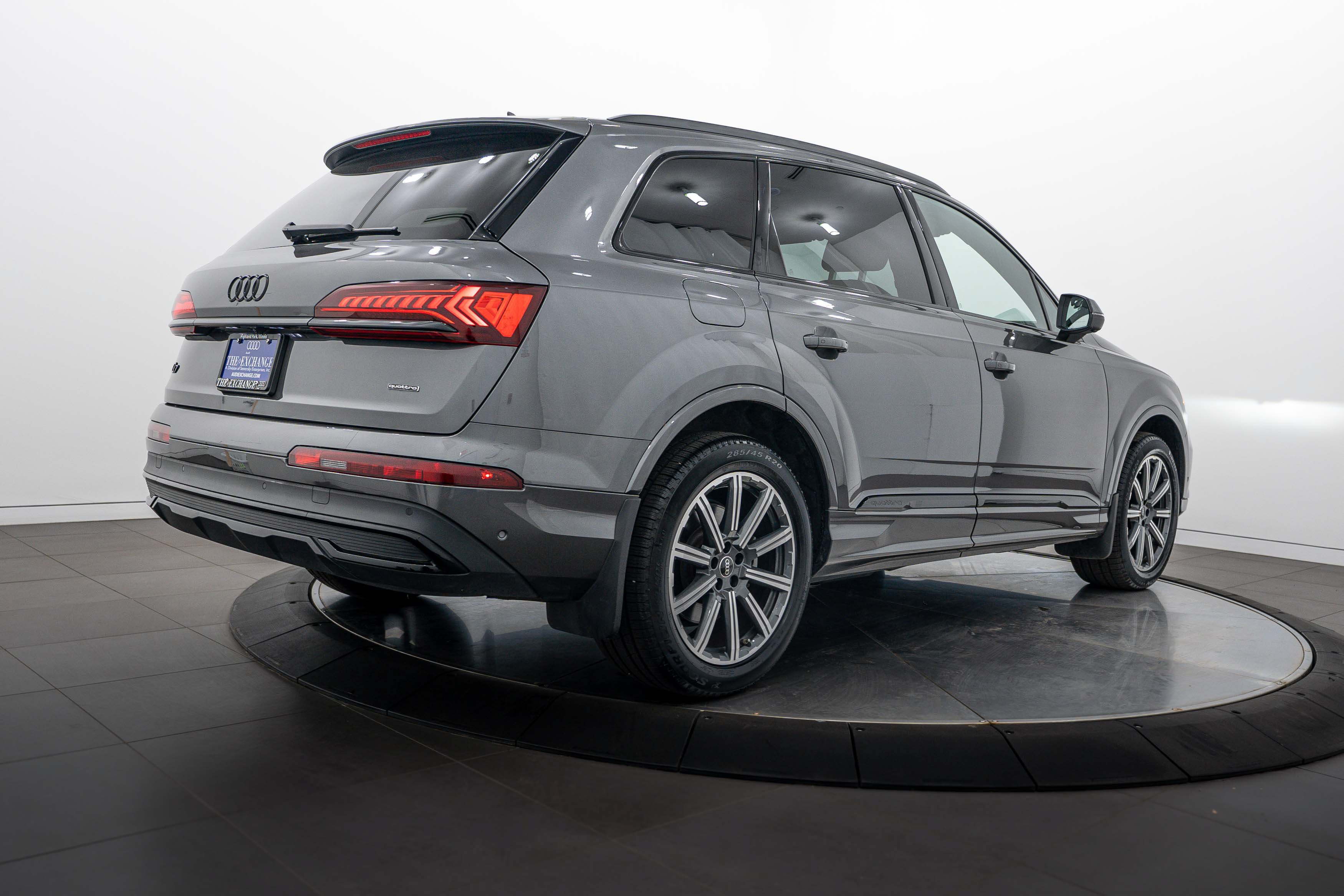 Used 2022 Audi Q7 2.0T Premium Plus AWD/4WD image 4