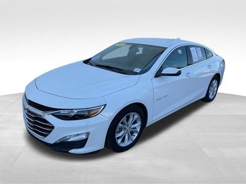 Used 2021 Chevrolet Malibu LT FWD image 30