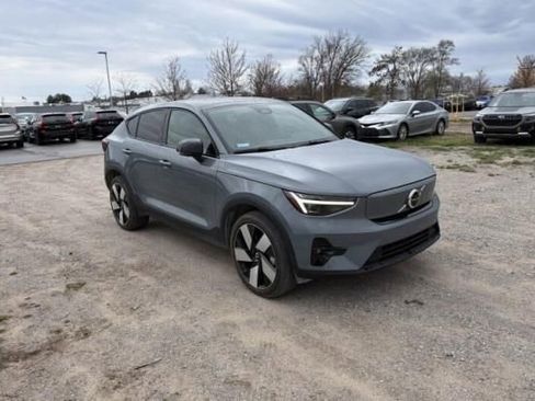 Used 2023 Volvo C40 P8 Recharge Ultimate w/ Protection Package Premier AWD/4WD image 2