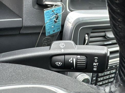 Used 2017 Volvo S60 T5 Inscription w/ Convenience Package image 20