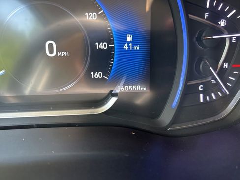 Used 2020 Hyundai Santa Fe SEL FWD image 24