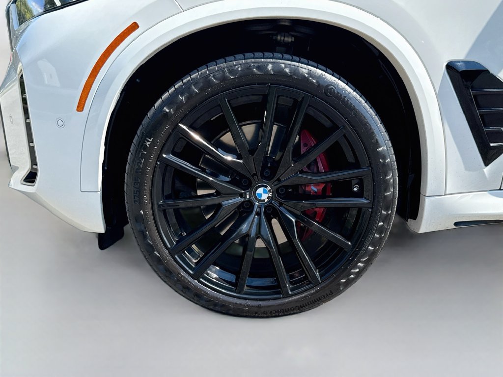 Used 2025 BMW X5 sDrive40i w/ M Sport Package RWD image 36
