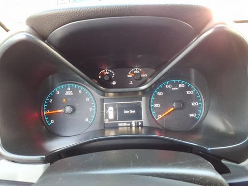 Used 2018 Chevrolet Colorado W/T w/ WT Convenience Package RWD image 28