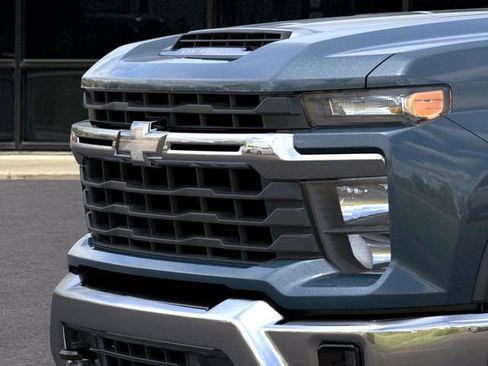 New 2026 Chevrolet Silverado 2500 LT AWD/4WD image 13