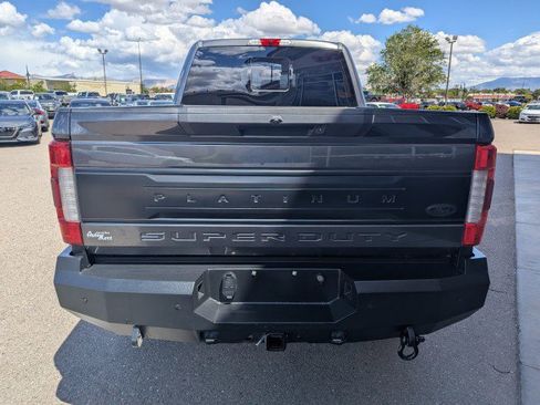 Used 2017 Ford F250 Platinum w/ Platinum Ultimate Package AWD/4WD image 4