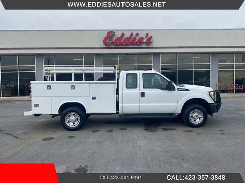 Used 2011 Ford F350 XL AWD/4WD image 1
