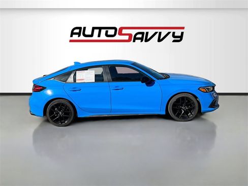 Used 2022 Honda Civic Sport image 8