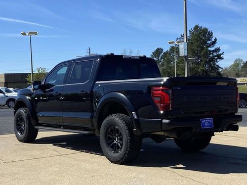 Used 2025 Ford F150 Raptor image 4
